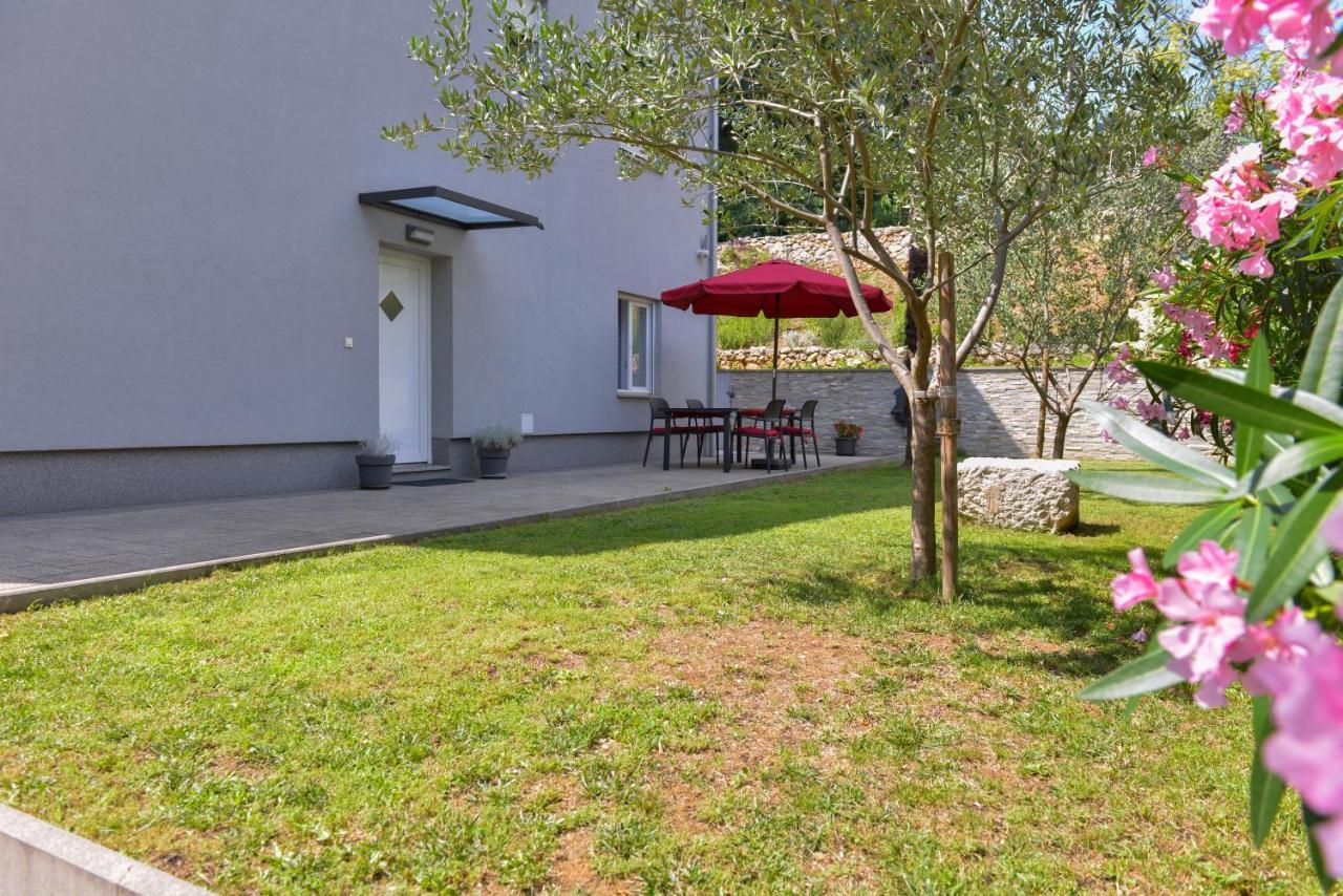 Piano Apartament *